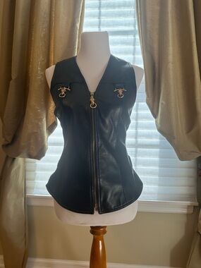 Vintage Alberto Makali size 4 Black Leather vest with gold ram head hardware